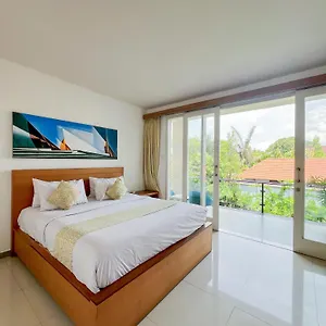 Apple 2*, Kerobokan (Bali) Indonesia